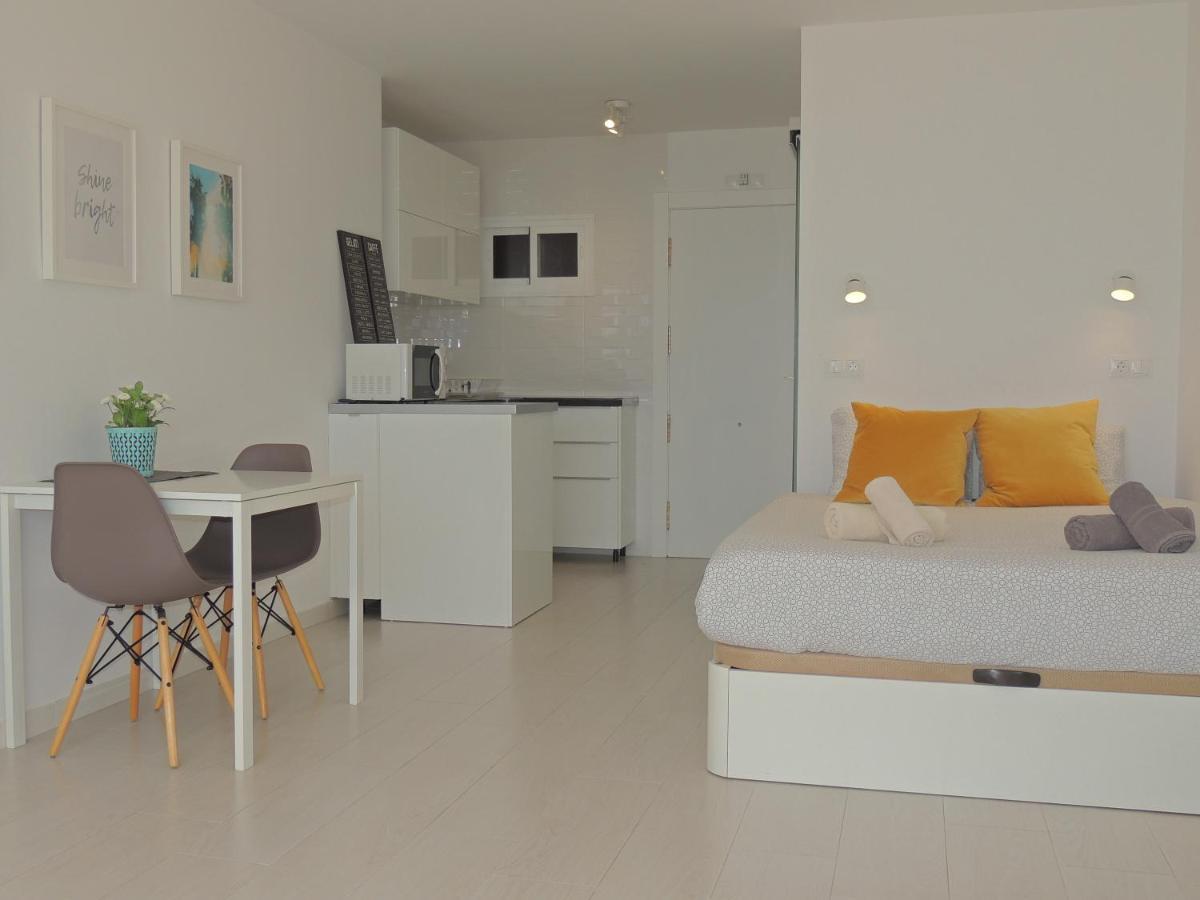 Puertosol Studio 102 Beach Playa - Sea Views Vistas Mar بينالماذينا المظهر الخارجي الصورة